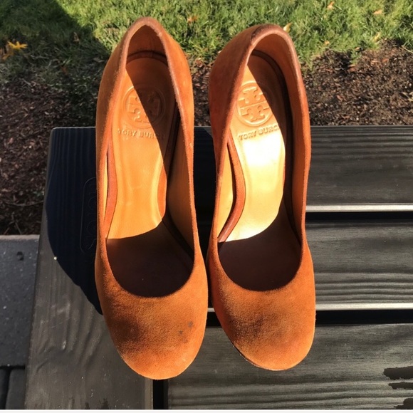 Tory Burch Brown Suede High Heels Platform Pumps - Picture 6 of 7